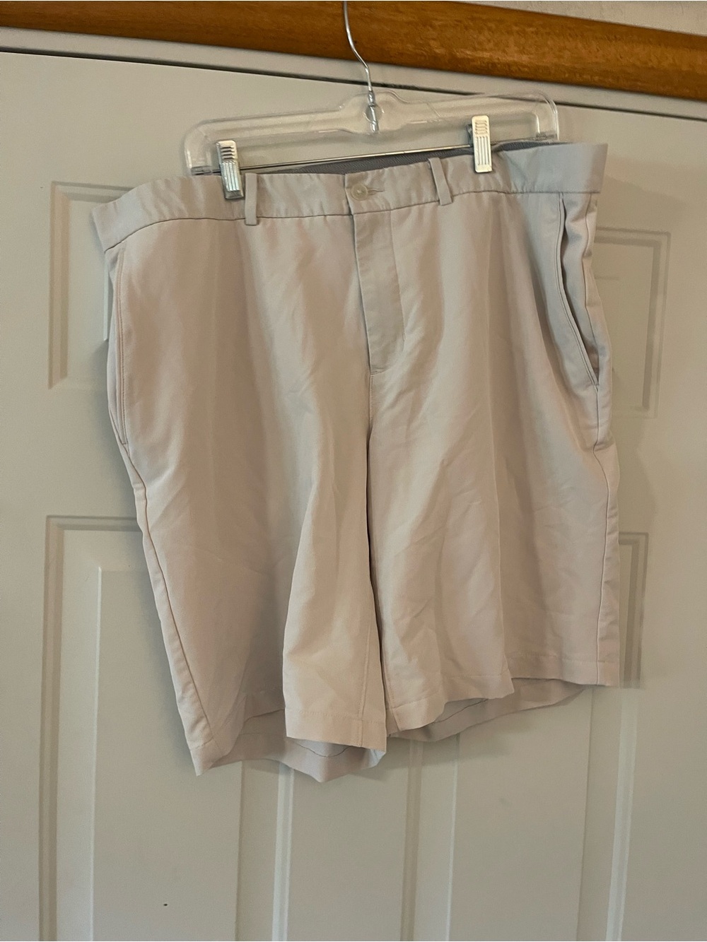Nike Golf Mens Chino Shorts Off White Tour Performance Dri Fit Size 38 Polyester